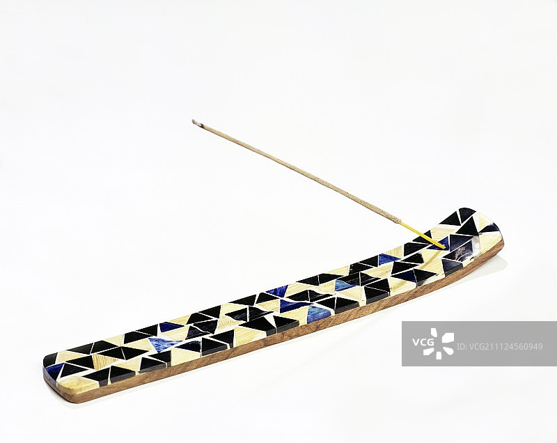 白色背景上的彩色长香座特写图片素材