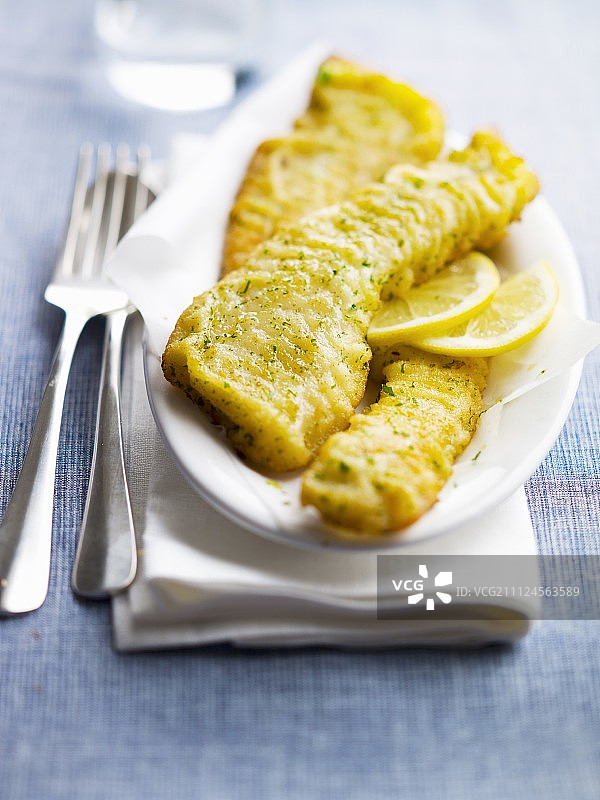 面糊炸鳕鱼片图片素材