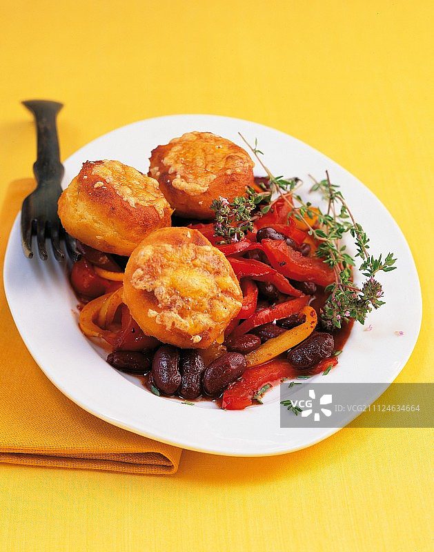 玉米酵母饼配辣椒蔬菜图片素材