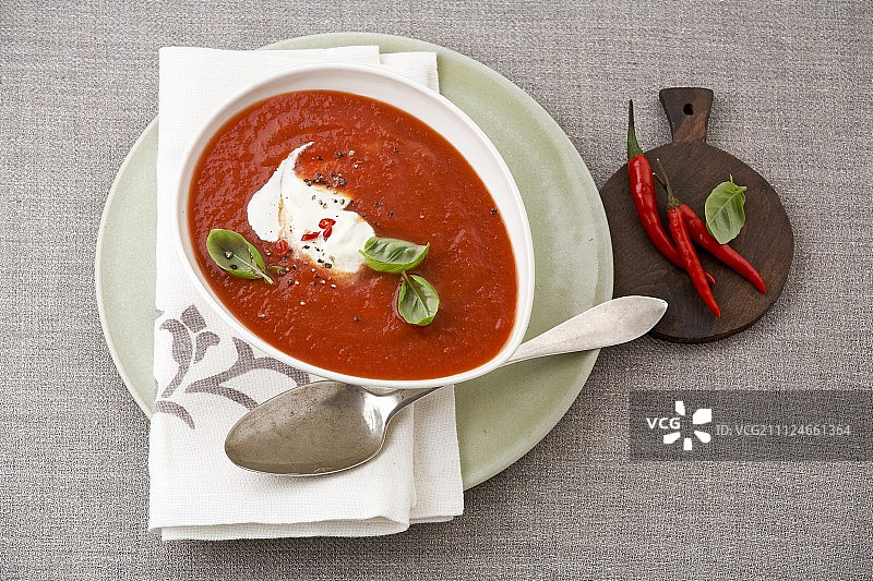 碗装香辣番茄汤图片素材