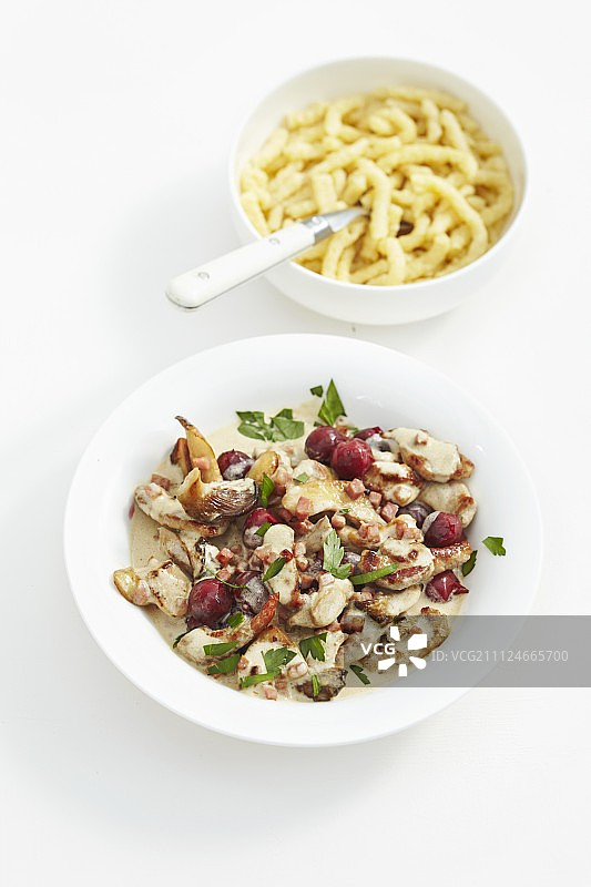 碗里的樱桃肉图片素材