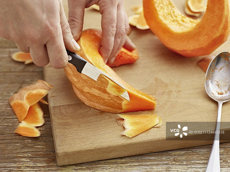 去皮的南瓜角图片素材