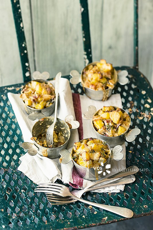 奶酪土豆巢图片素材