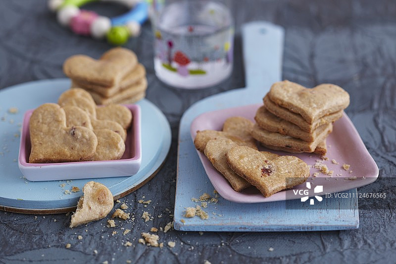 苹果和枣饼干图片素材
