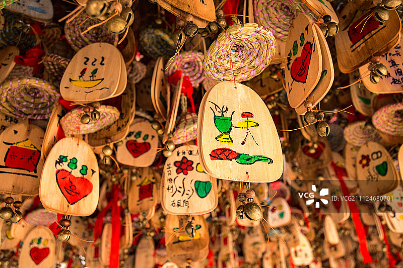 东巴许愿玲图片素材