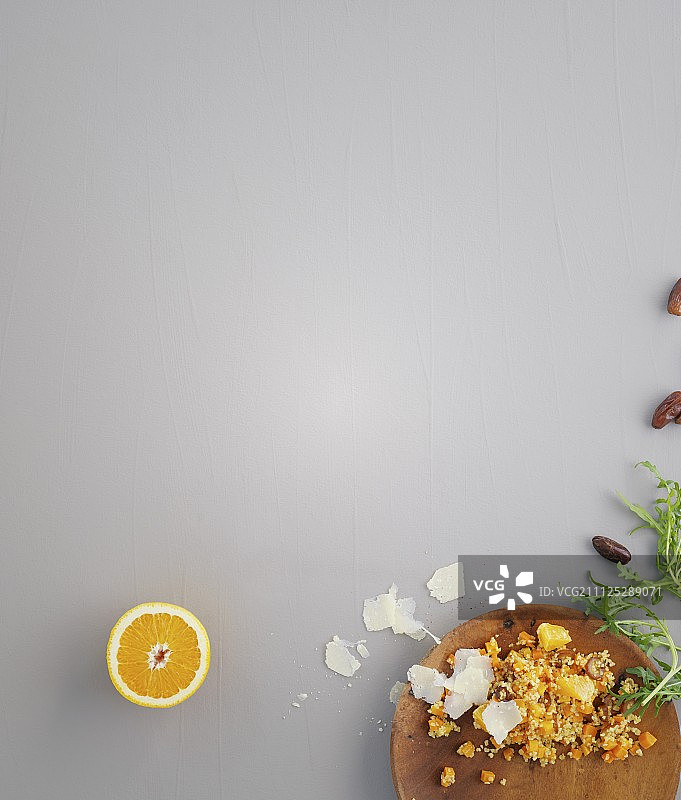 炸胡萝卜和保加麦与芝麻菜图片素材