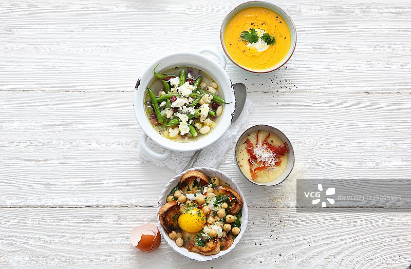 用现有食材做的快手汤图片素材