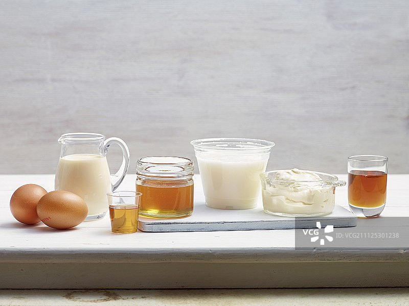 各种乳制品和甜味剂图片素材