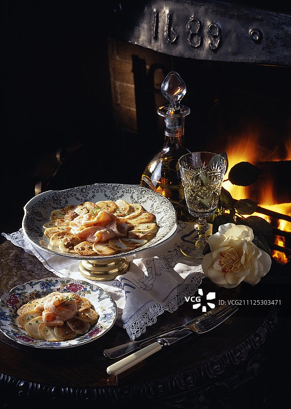 三文鱼土豆饼图片素材