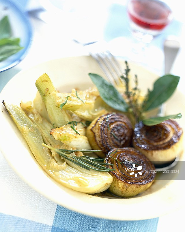 茴香和洋葱蜜饯图片素材