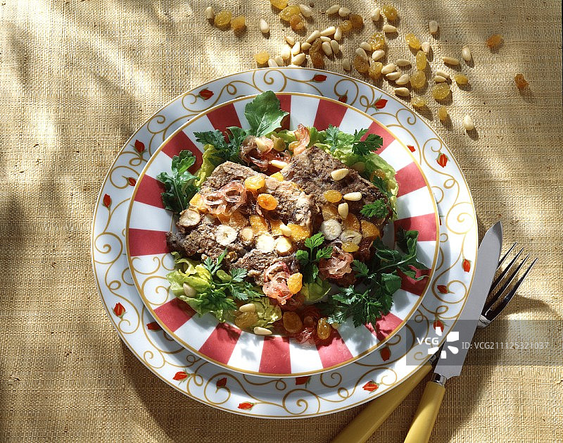 牛尾法式肉批图片素材