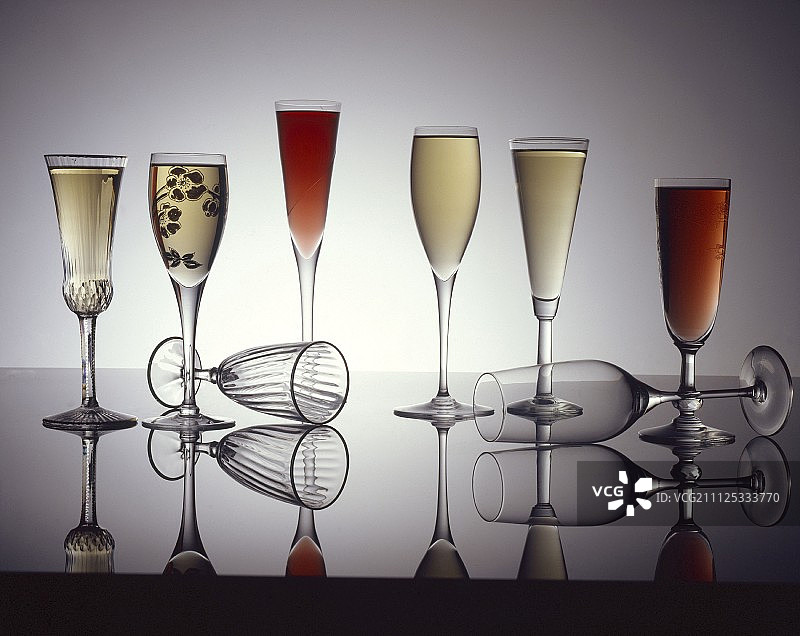 葡萄酒杯图片素材