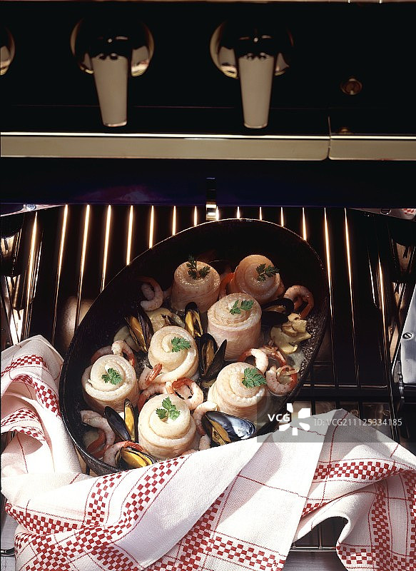 鲽鱼卷图片素材