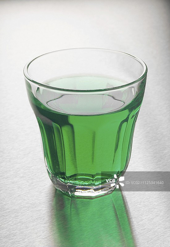 一杯薄荷饮料图片素材