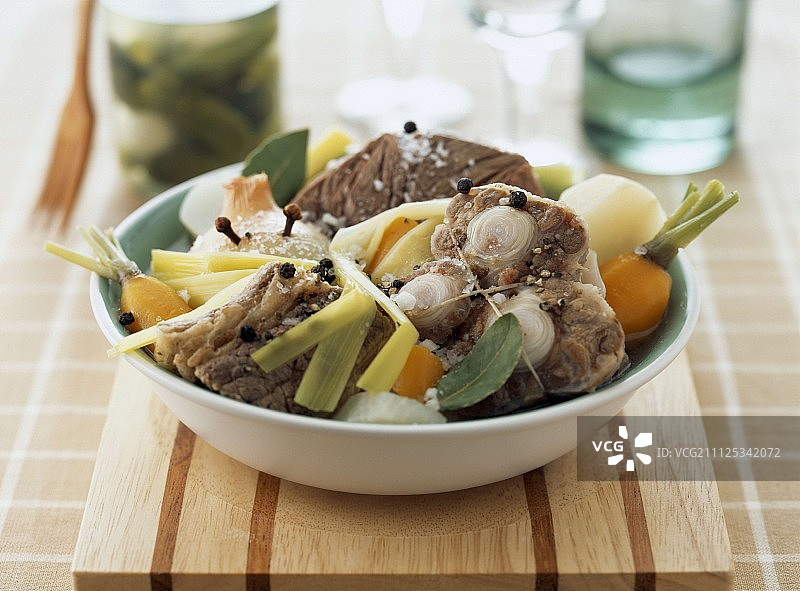 法式牛肉清汤（步骤图）图片素材