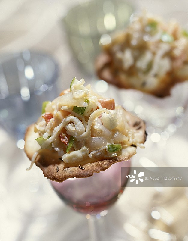 扇贝蟹肉苹果塔图片素材