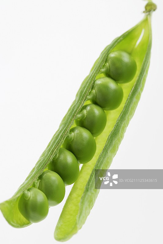 豆荚里的豌豆图片素材
