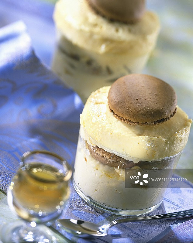 冰镇干邑舒芙蕾图片素材