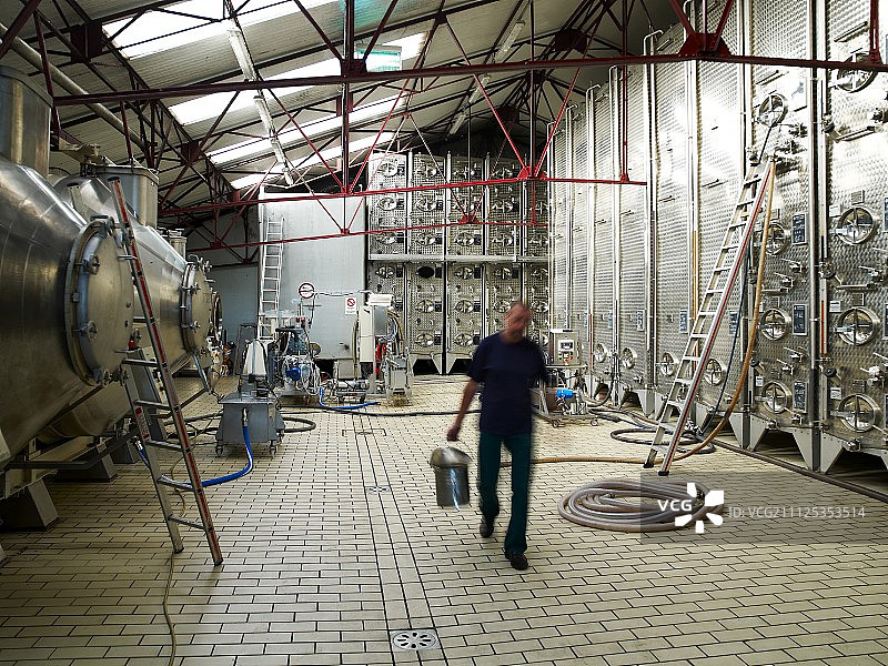 铝制大桶图片素材