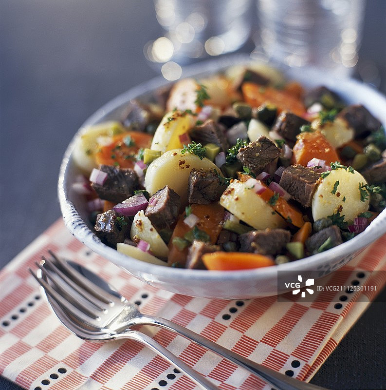 牛肉沙拉图片素材