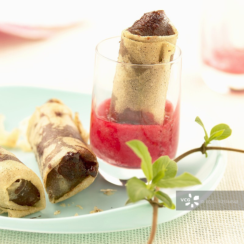 巧克力覆盆子卷图片素材