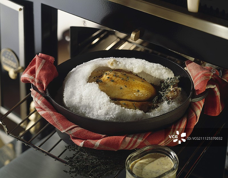 盐焗鸡肉图片素材