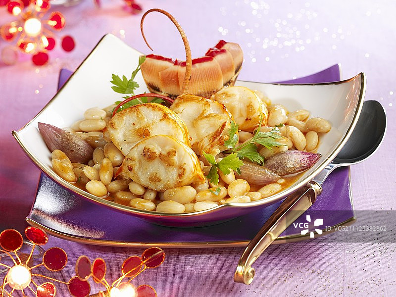 搭配葱的刺龙虾砂锅图片素材