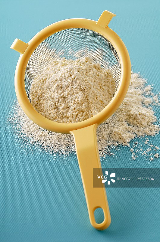 筛面粉图片素材