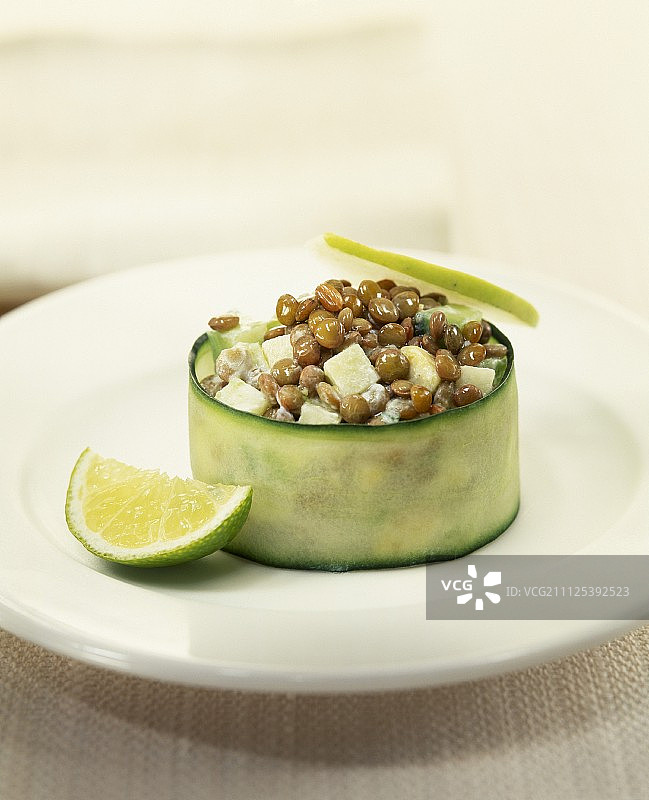 扁豆、苹果和西葫芦奶油冻图片素材