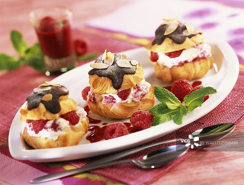 覆盆子泡芙图片素材