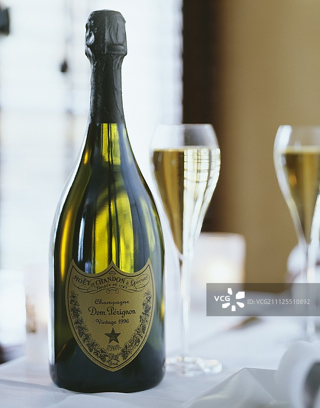 唐培里侬香槟图片素材