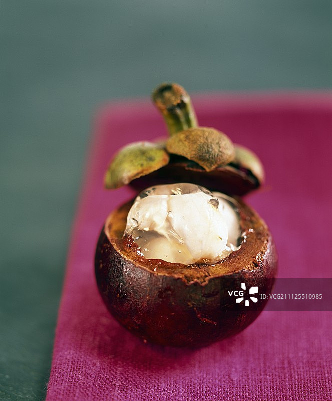 山竹果与玫瑰果冻图片素材