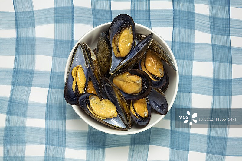 一碗西班牙贻贝图片素材