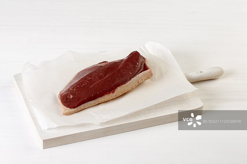 生鸭胸肉图片素材