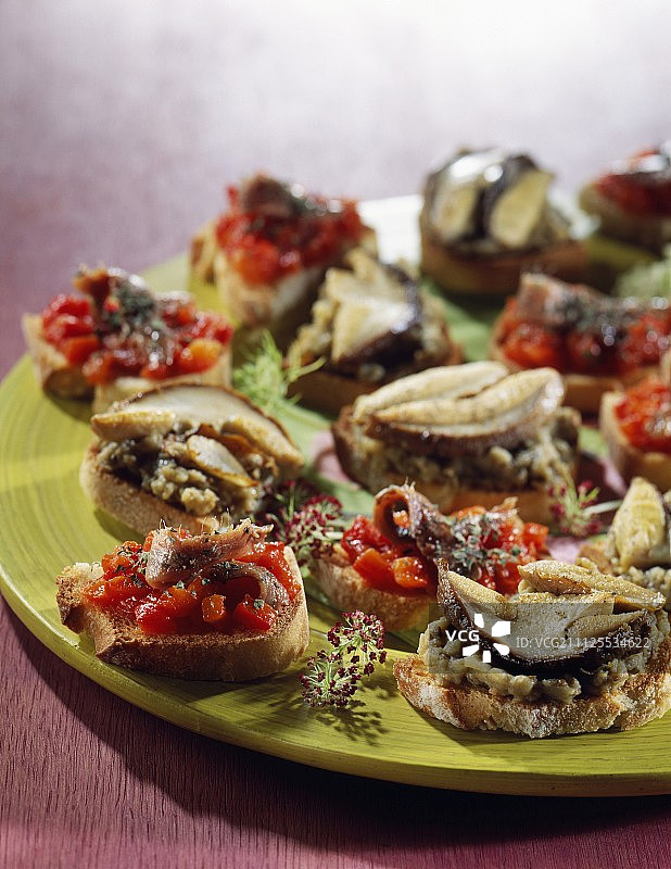 烤吐司双拼图片素材