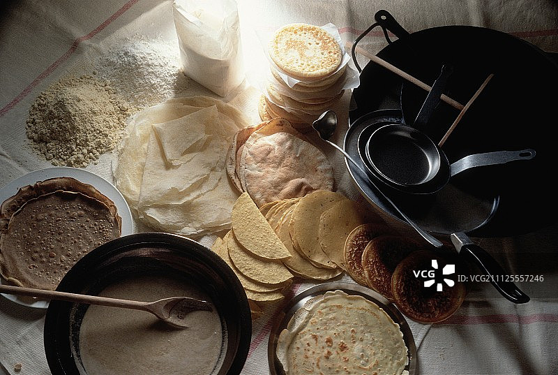 班戟和布利尼图片素材