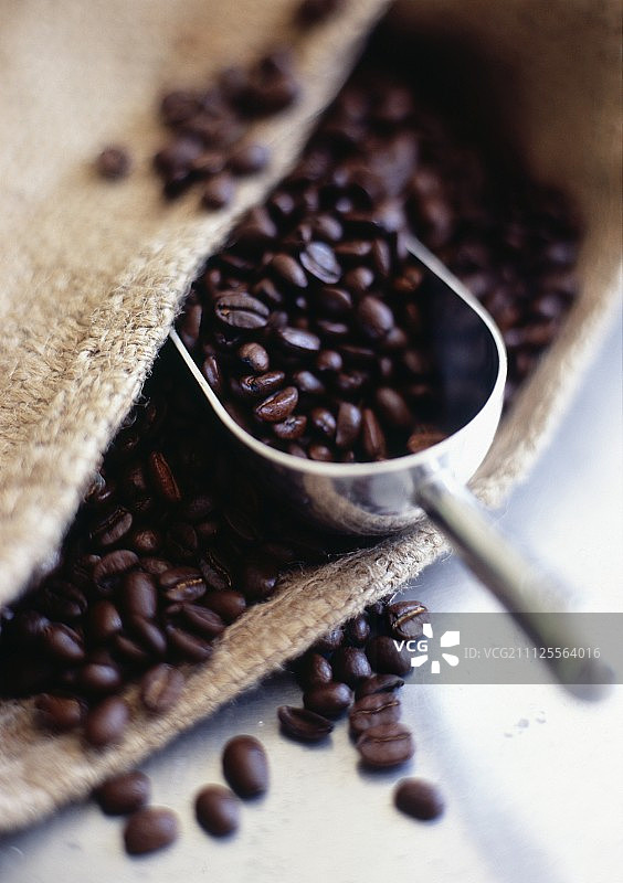 袋子和咖啡豆勺图片素材