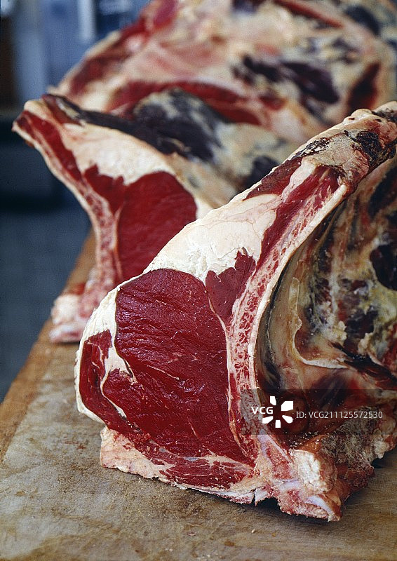 兰吉斯市场上的生肉块图片素材
