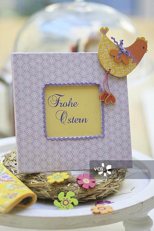 手工相框与复活节贺卡图片素材