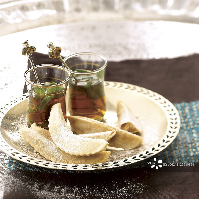 薄荷茶与羚羊角图片素材