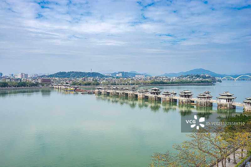 潮州广济桥白昼冬季图片素材