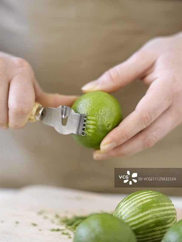 取下酸橙皮图片素材