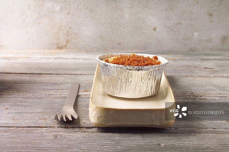 鹅肝慕斯配姜饼碎图片素材