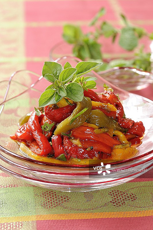 辣椒和牛至开胃菜图片素材