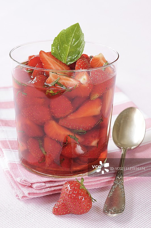 罗勒糖浆草莓图片素材