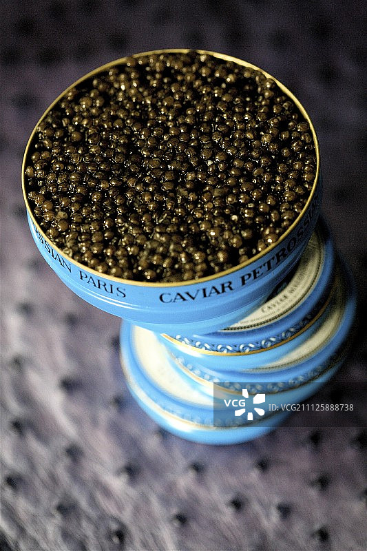 奥斯特拉鲟鱼子酱罐头图片素材