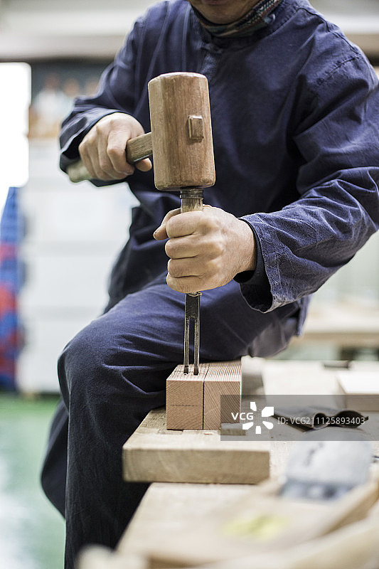 木工艺专家之手 004图片素材