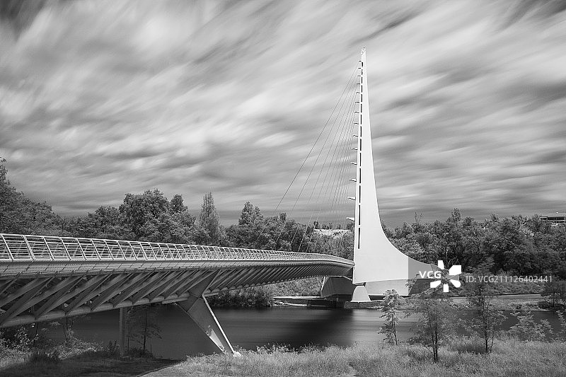 日晷桥——红外摄影作品图片素材