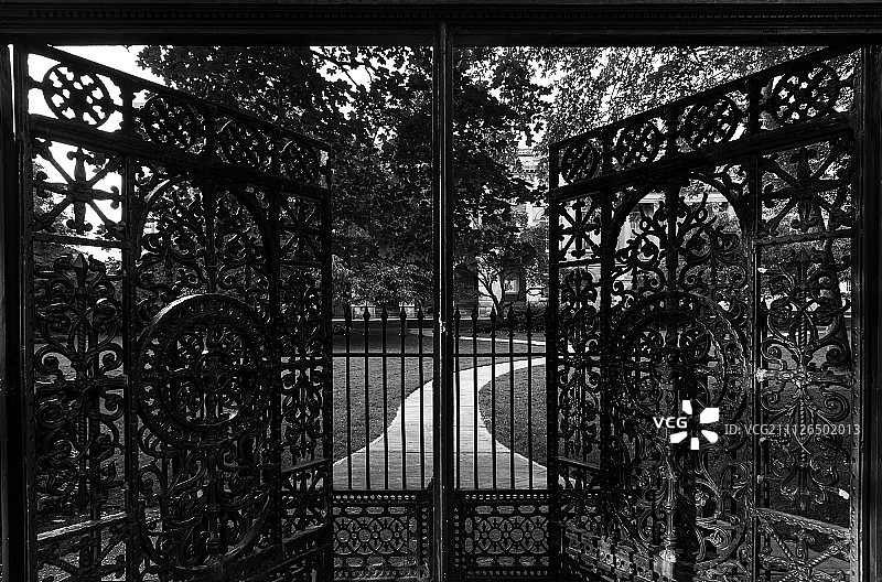 奥斯古德霍尔大门图片素材