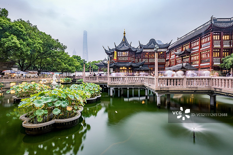 上海城隍庙豫园夜景图片素材